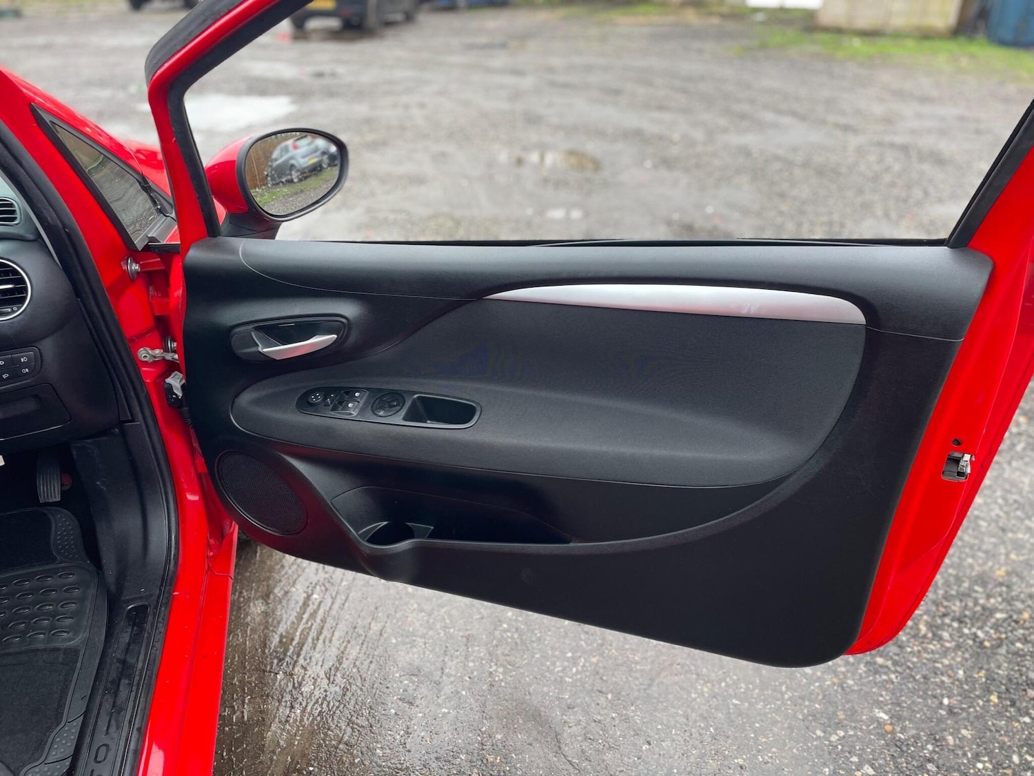 Used Fiat Punto 2014 for sale - 77238269: Photo 16