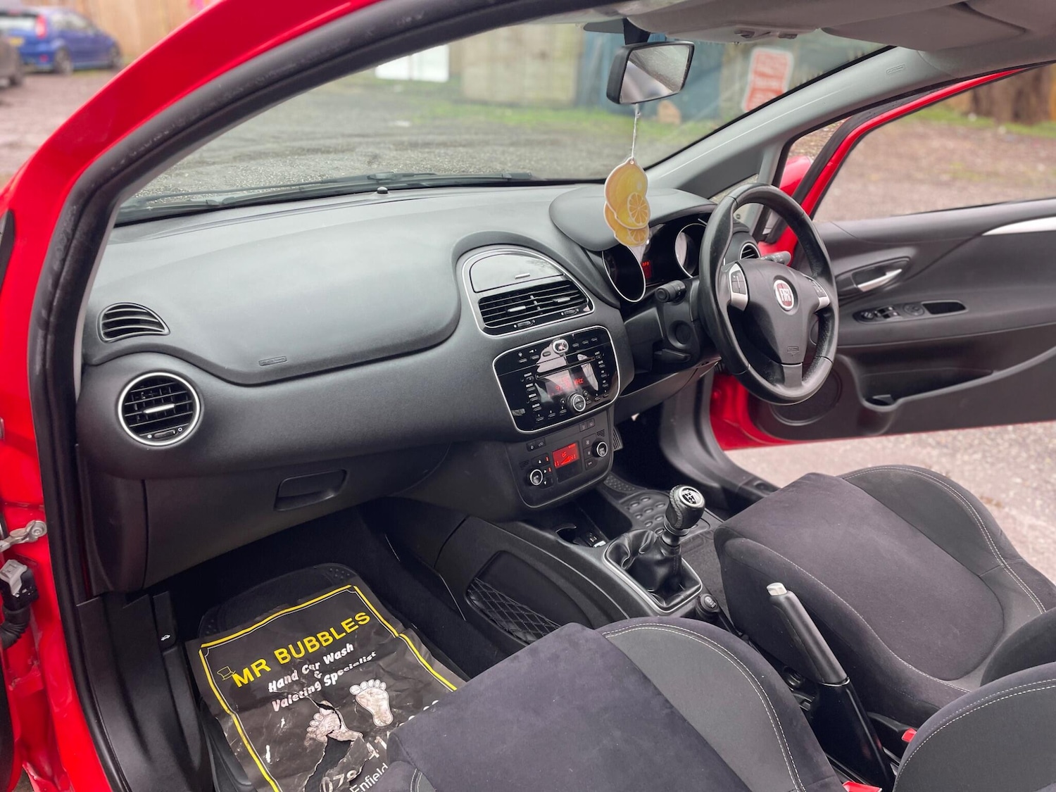 Used Fiat Punto 2014 for sale - 77238269: Photo 25