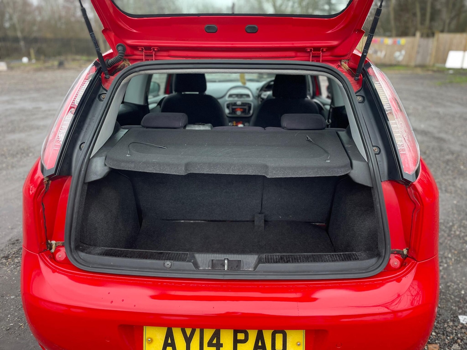 Used Fiat Punto 2014 for sale - 77238269: Photo 9