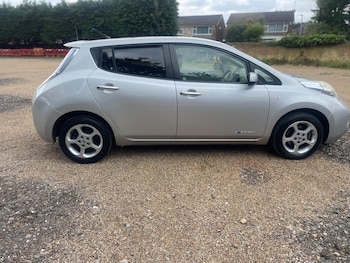 Used Nissan Leaf 2011 for sale - 75310885: Photo