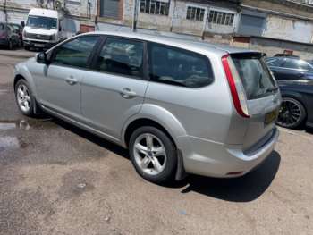 Used Ford Focus 2010 for sale - 74888619: Photo