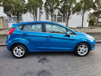 Used Ford Fiesta 2016 for sale - 76388141: Photo