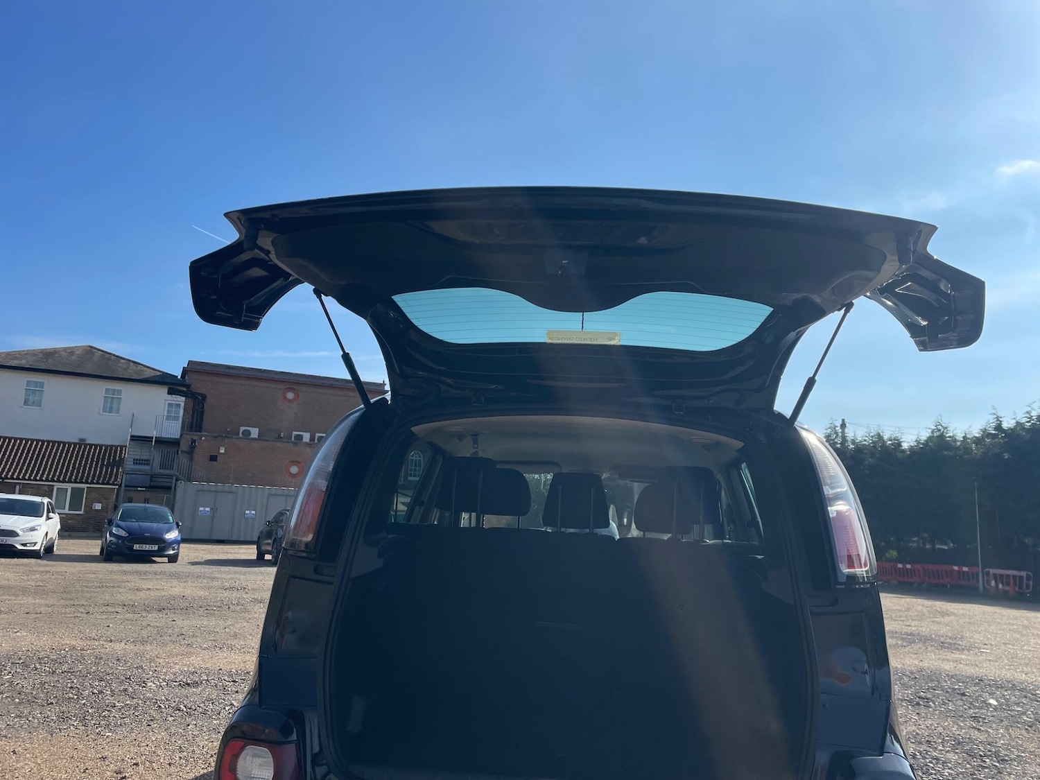 Used Citroen C3 Picasso 2012 for sale - 77670768: Photo 10