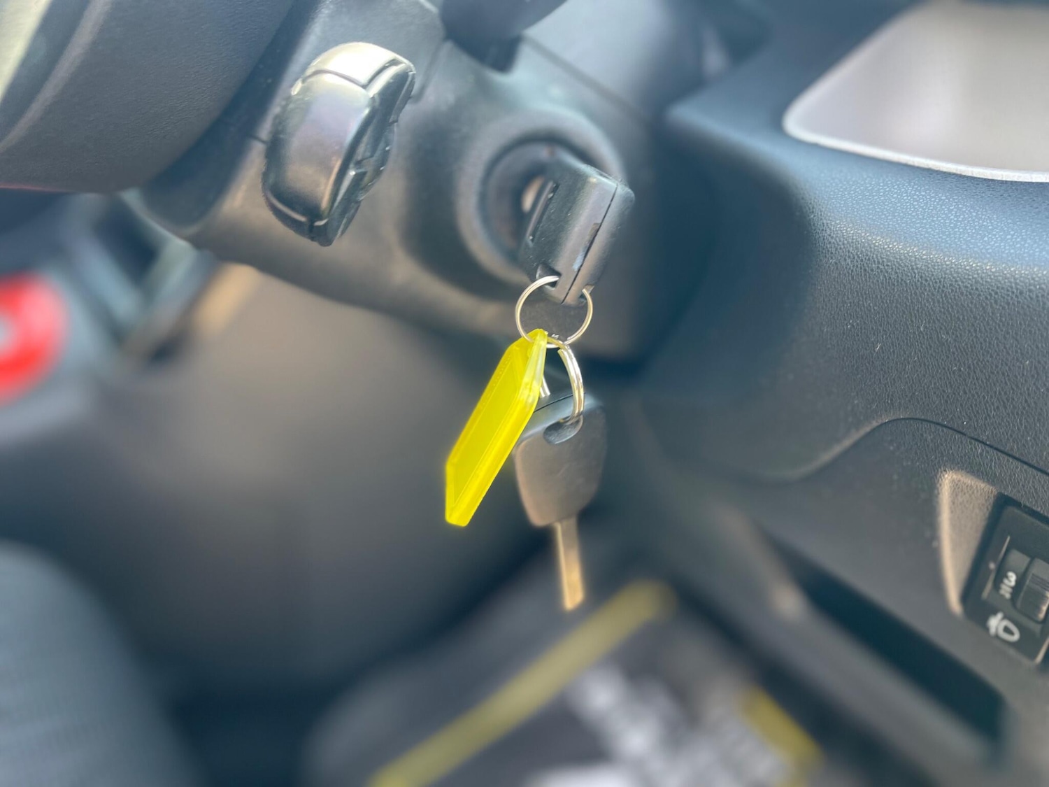 Used Citroen C3 Picasso 2012 for sale - 77670768: Photo 25