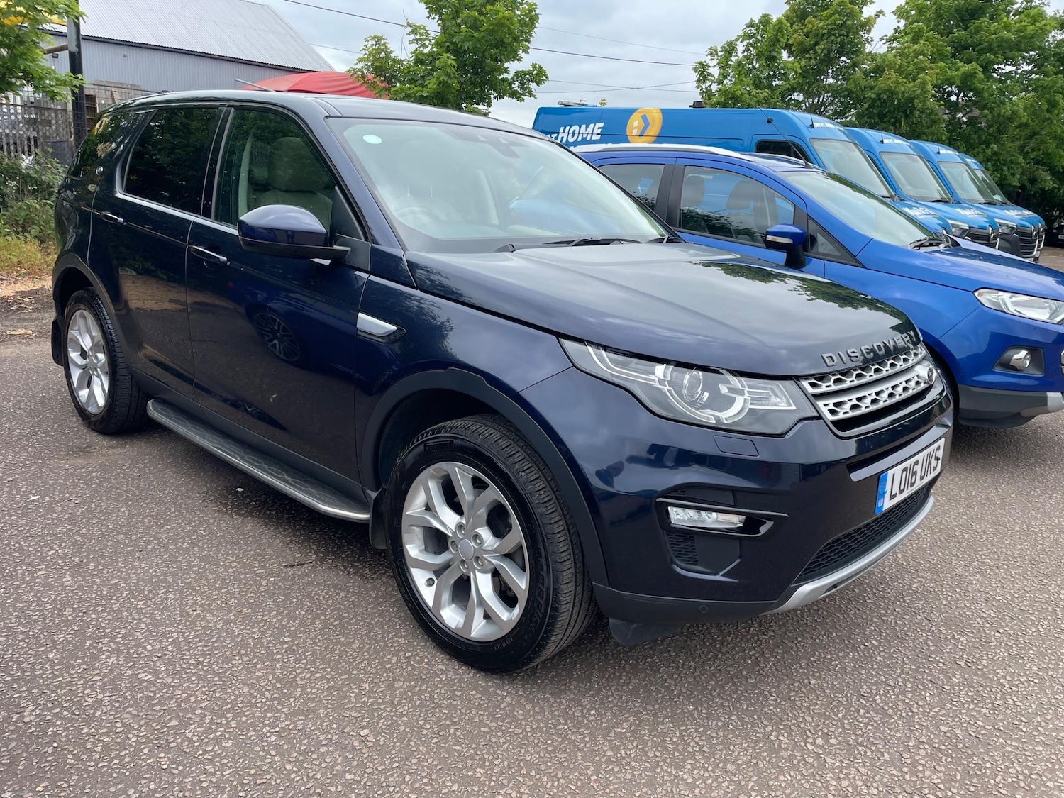Used Land Rover Discovery Sport 2016 for sale - 76389284: Photo 1