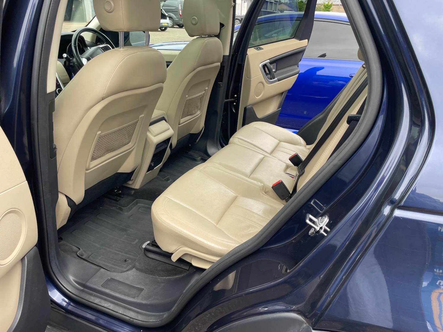 Used Land Rover Discovery Sport 2016 for sale - 76389284: Photo 13