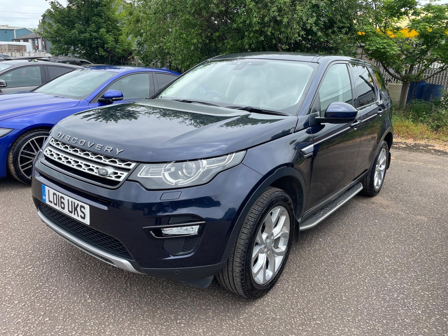 Used Land Rover Discovery Sport 2016 for sale - 76389284: Photo 3