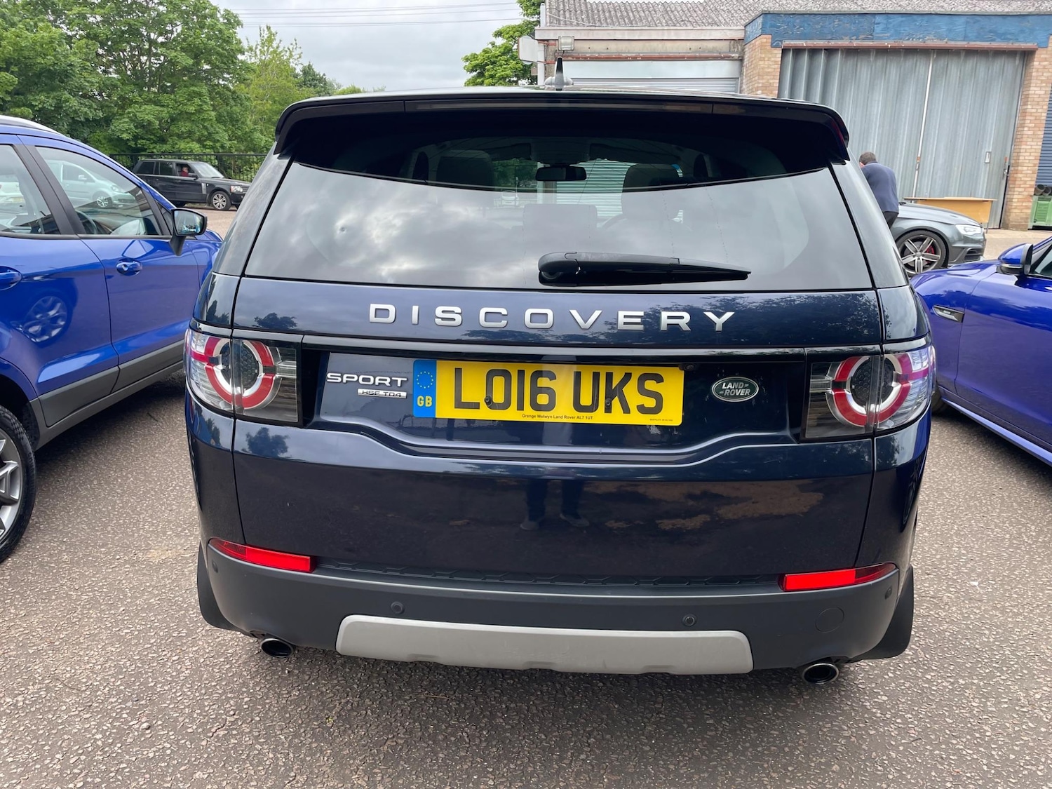 Used Land Rover Discovery Sport 2016 for sale - 76389284: Photo 6