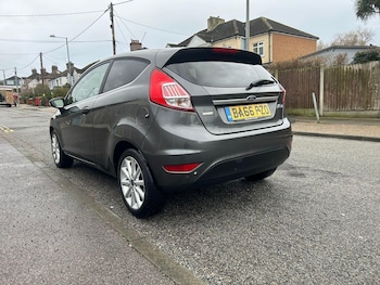 Used Ford Fiesta 2017 for sale - 77455274: Photo