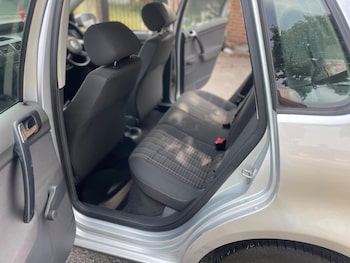 Used Volkswagen Polo 2005 for sale - 75507197: Photo