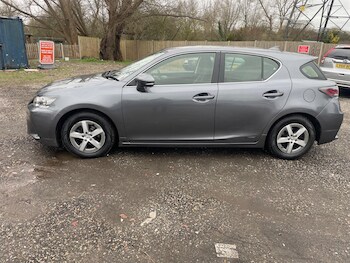 Used Lexus CT 2015 for sale - 77633911: Photo