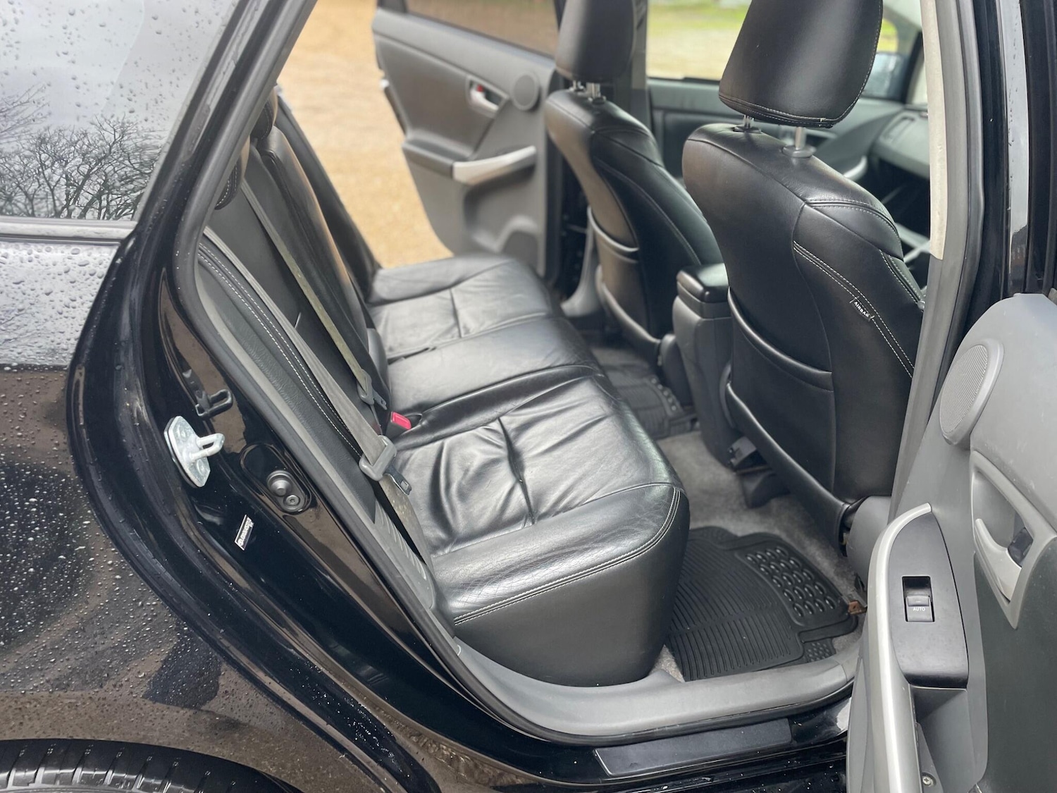 Used Toyota Prius 2011 for sale - 77278547: Photo 12