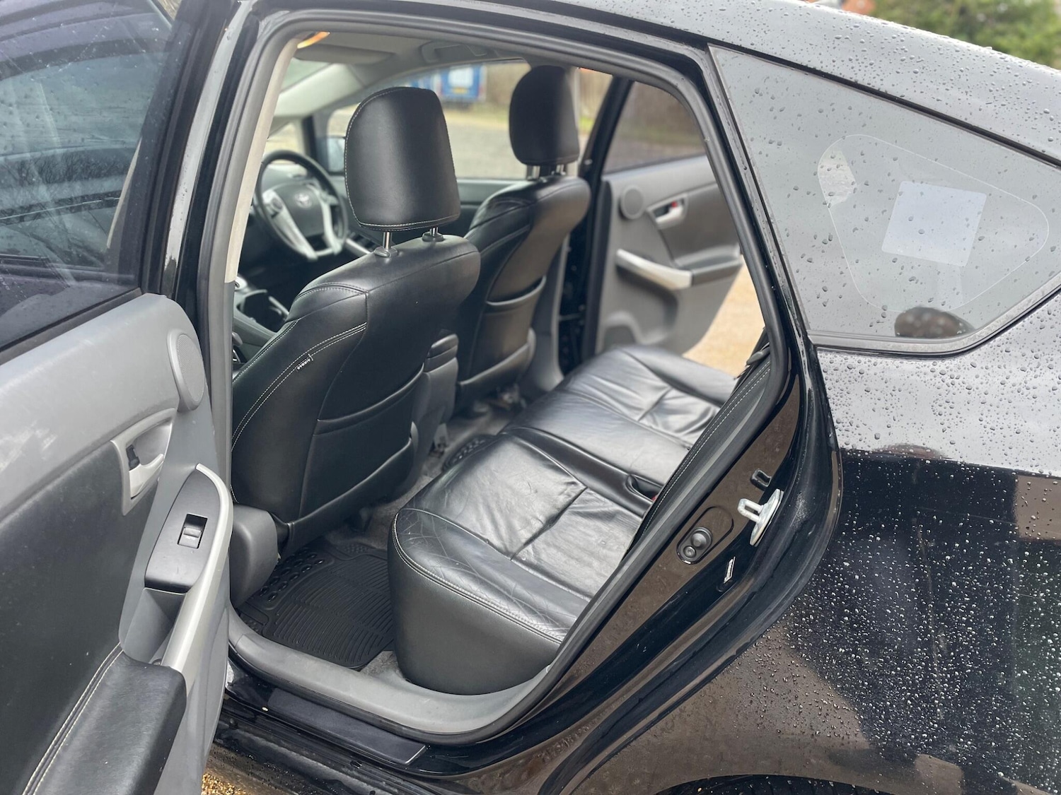 Used Toyota Prius 2011 for sale - 77278547: Photo 16