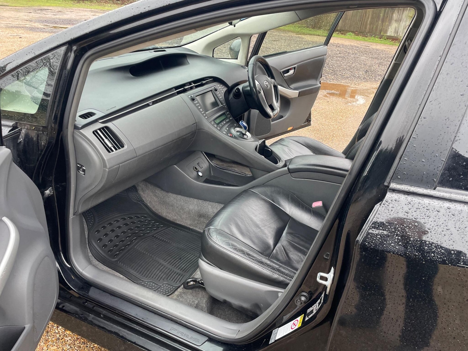 Used Toyota Prius 2011 for sale - 77278547: Photo 19