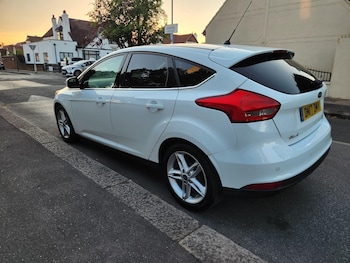 Used Ford Focus 2017 for sale - 79520805: Photo