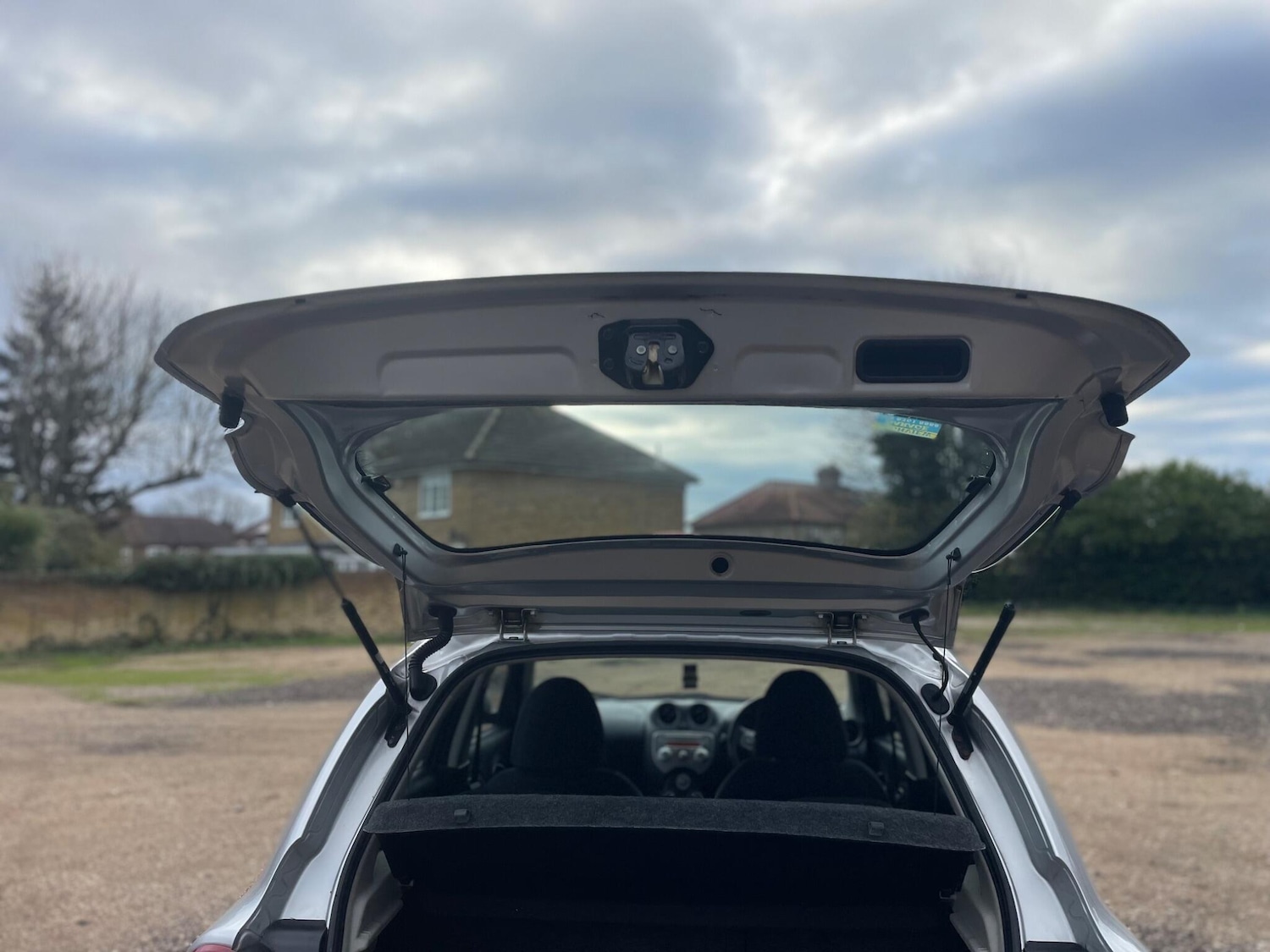 Used Nissan Micra 2012 for sale - 76572743: Photo 9