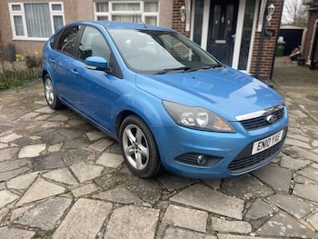 Used Ford Focus 2010 for sale - 77695861: Photo