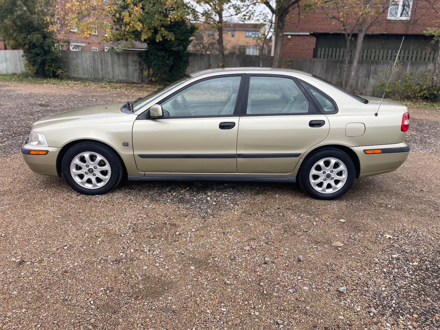 Used Volvo S40 2001 for sale - 76608418: Photo 7