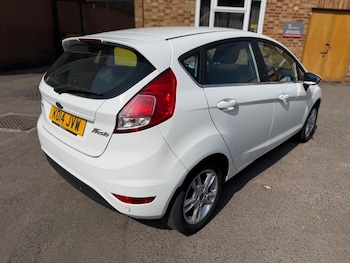 Used Ford Fiesta 2014 for sale - 79256362: Photo