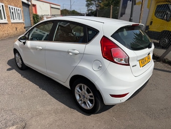 Used Ford Fiesta 2014 for sale - 79256362: Photo