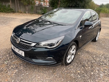 Used Vauxhall Astra 2017 for sale - 75623632: Photo
