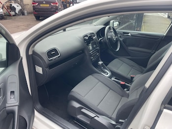 Used Volkswagen Golf 2009 for sale - 78101265: Photo