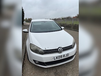 Used Volkswagen Golf 2009 for sale - 78101265: Photo