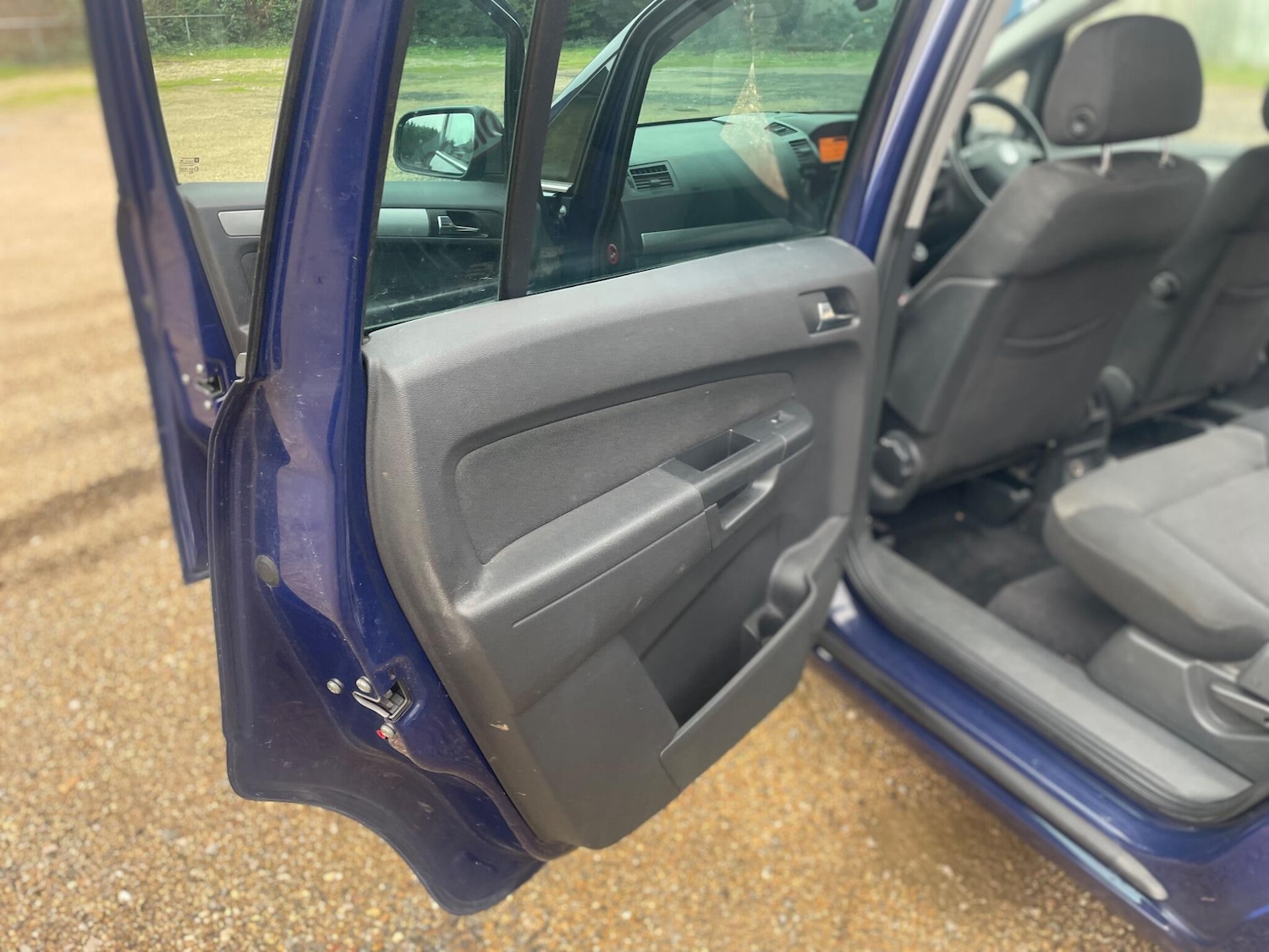 Used Vauxhall Zafira 2012 for sale - 77331870: Photo 12