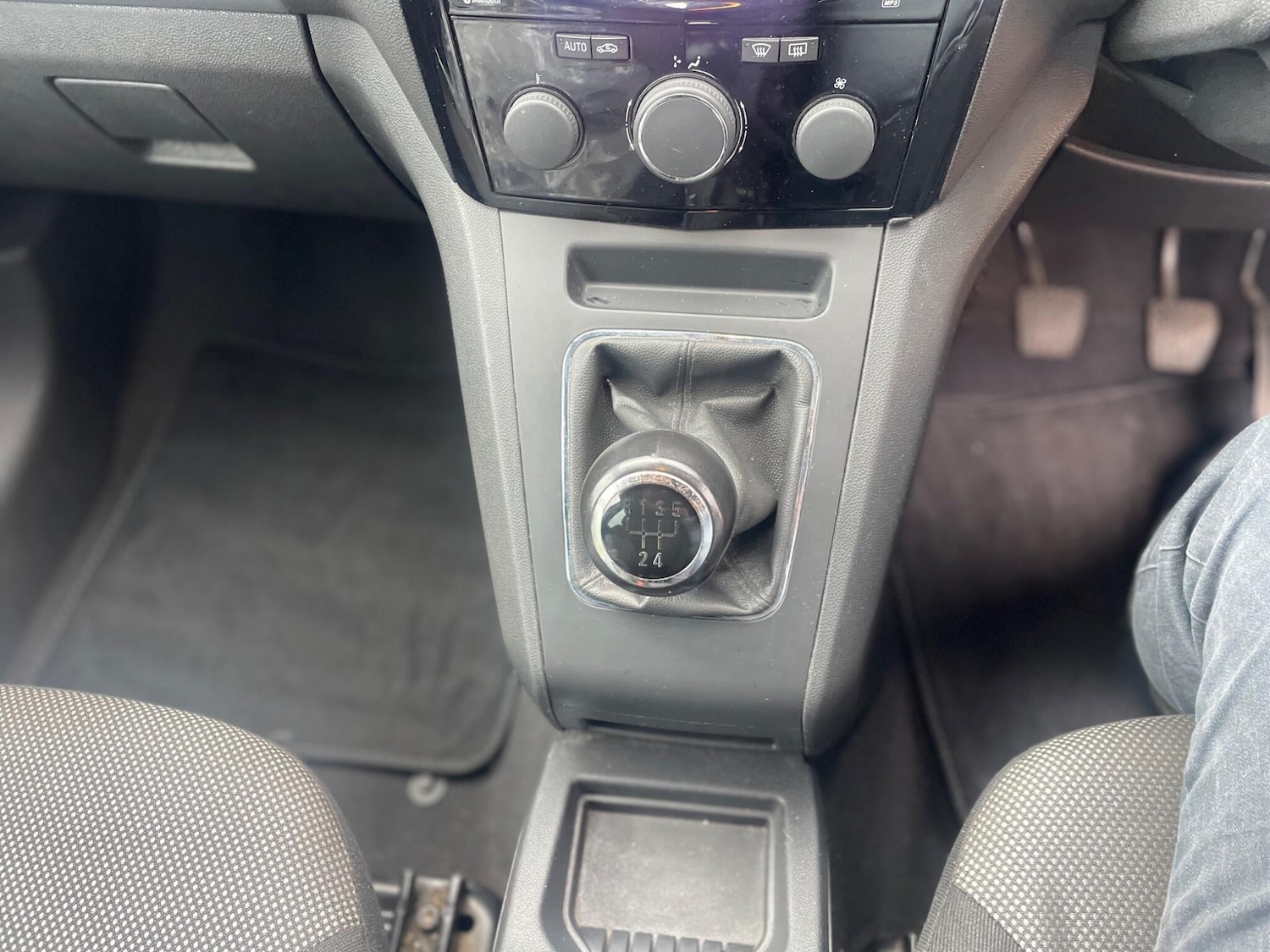 Used Vauxhall Zafira 2012 for sale - 77331870: Photo 23