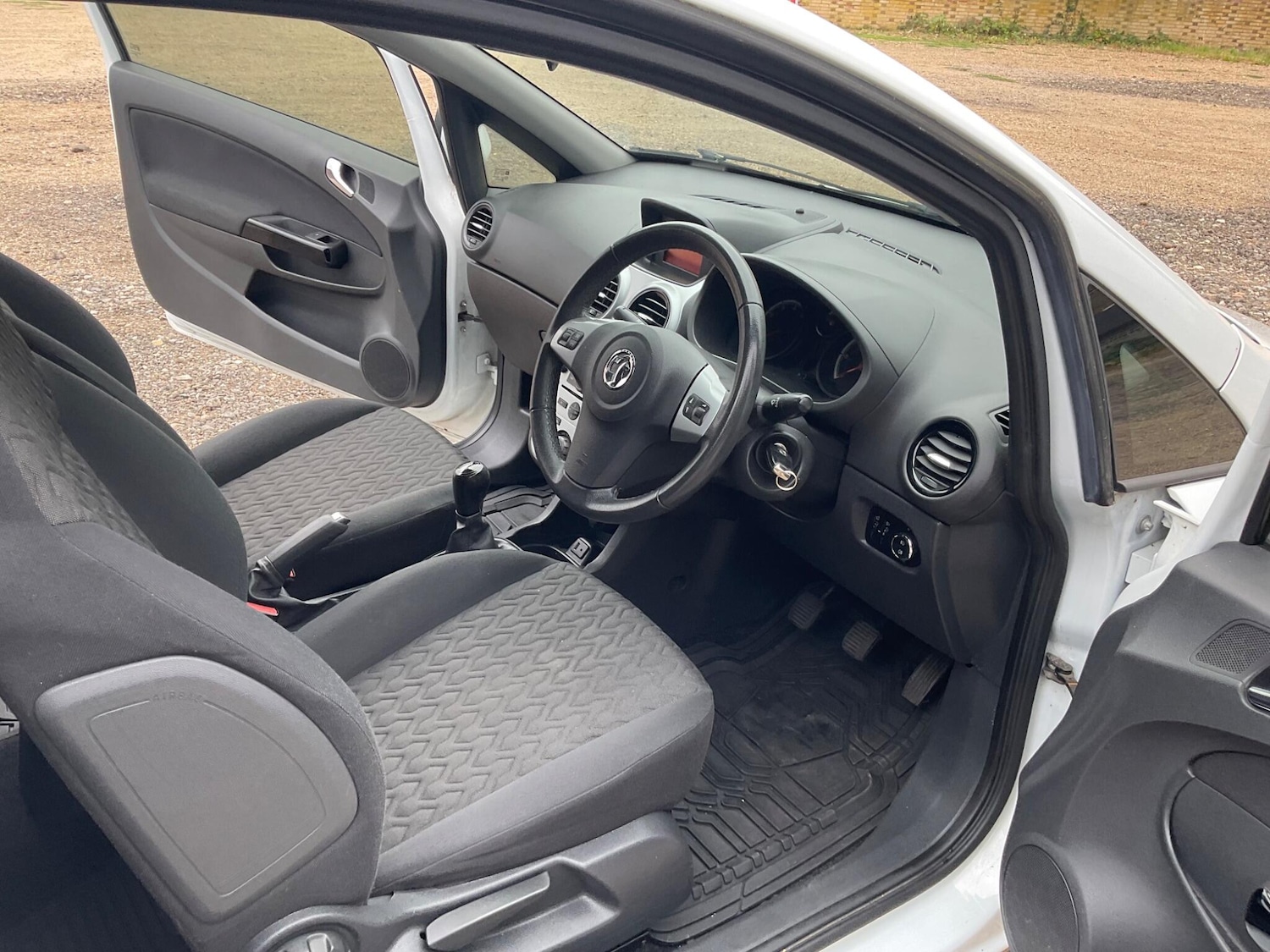 Used Vauxhall Corsa for sale - 76701851: Photo 10