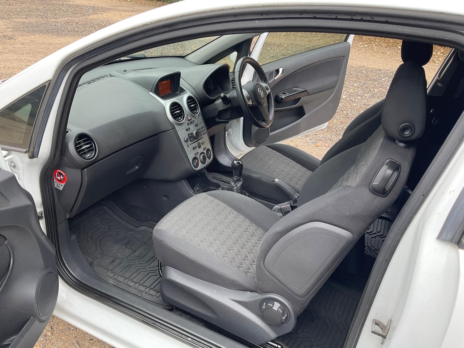 Used Vauxhall Corsa for sale - 76701851: Photo 17