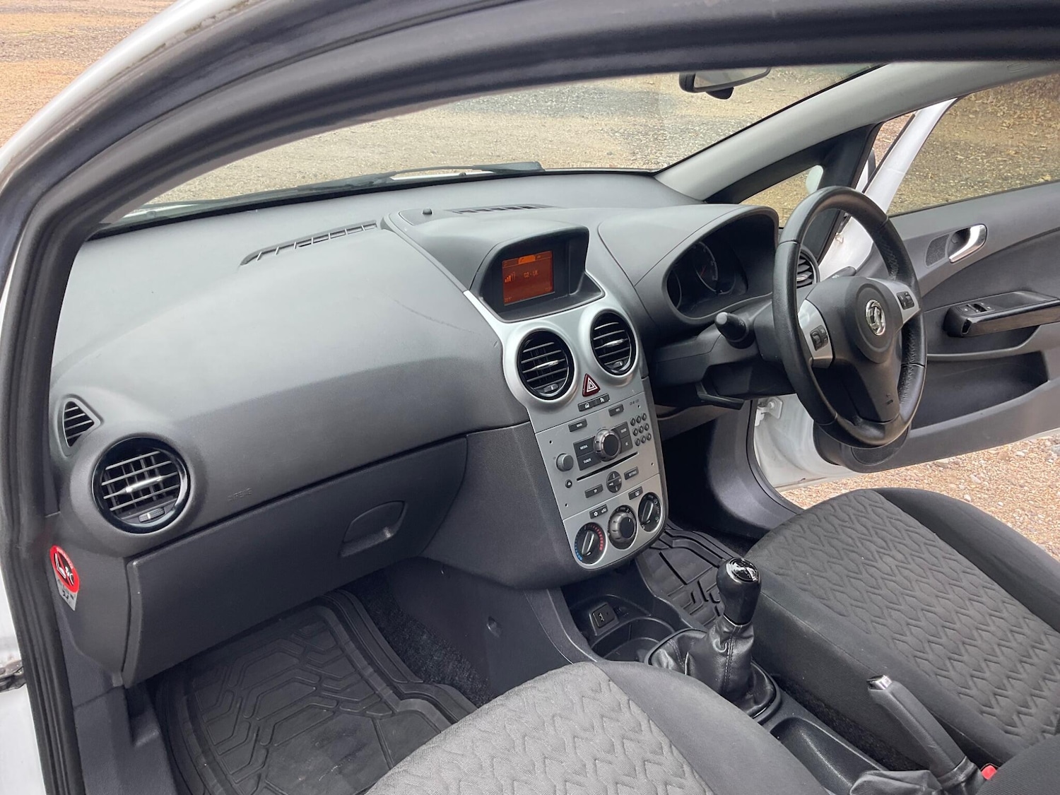 Used Vauxhall Corsa for sale - 76701851: Photo 18