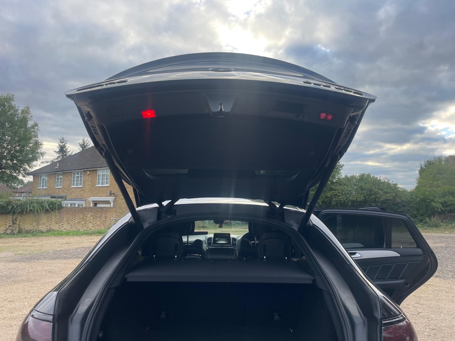 Used Mercedes-Benz GLE 2017 for sale - 76032545: Photo 10