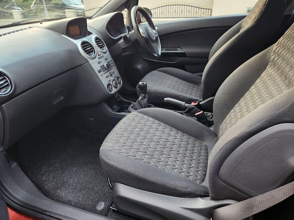 Used Vauxhall Corsa 2014 for sale - 75311917: Photo 6