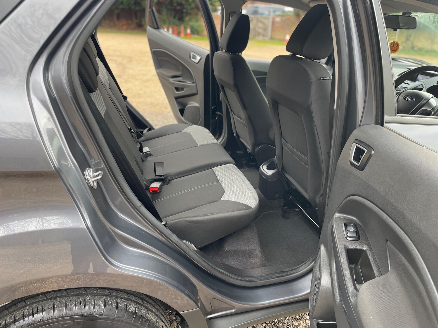 Used Ford Ecosport 2017 for sale - 76499987: Photo 11