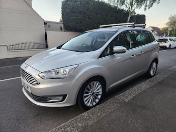 Used Ford Grand C-Max 2016 for sale - 78361556: Photo