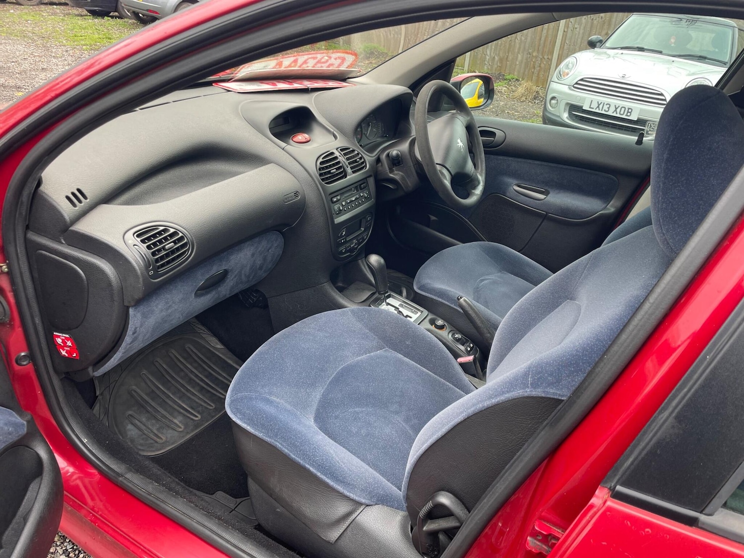 Used Peugeot 206 2002 for sale - 78019069: Photo 6