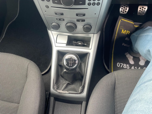 Used Vauxhall Astra 2008 for sale - 76259024: Photo 22