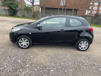 Used Mazda Mazda2 2012 for sale - 78086418: Photo