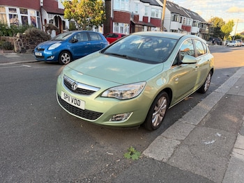 Used Vauxhall Astra 2011 for sale - 79425928: Photo