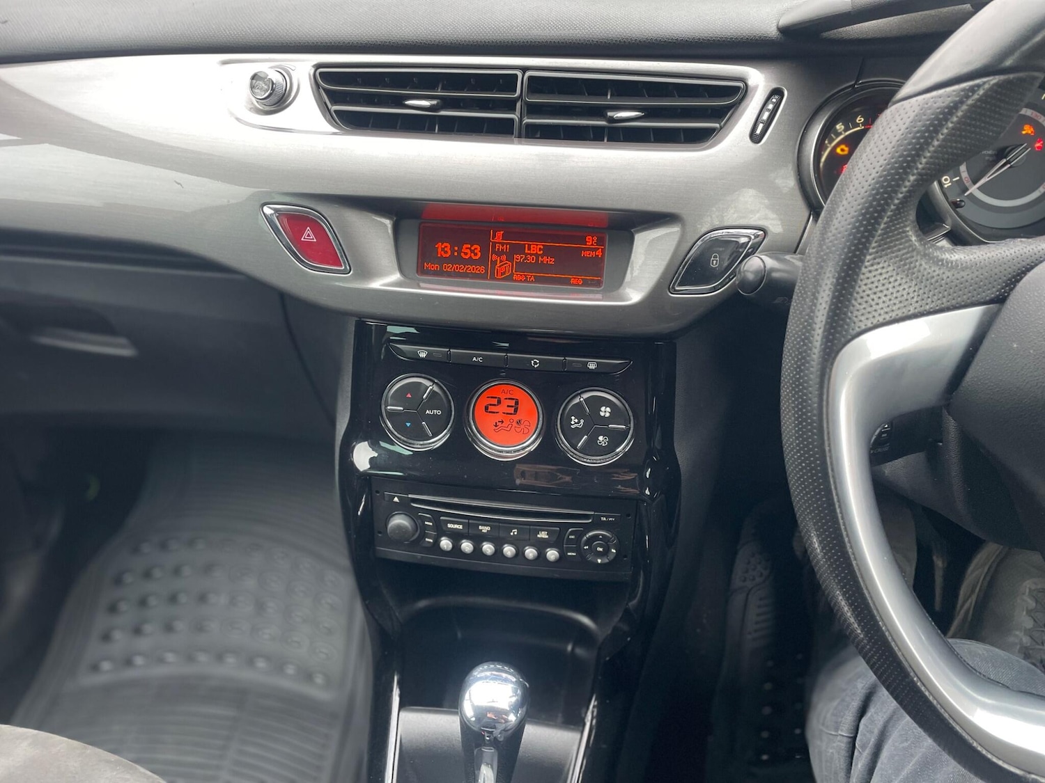 Used Citroen C3 2011 for sale - 77411308: Photo 22