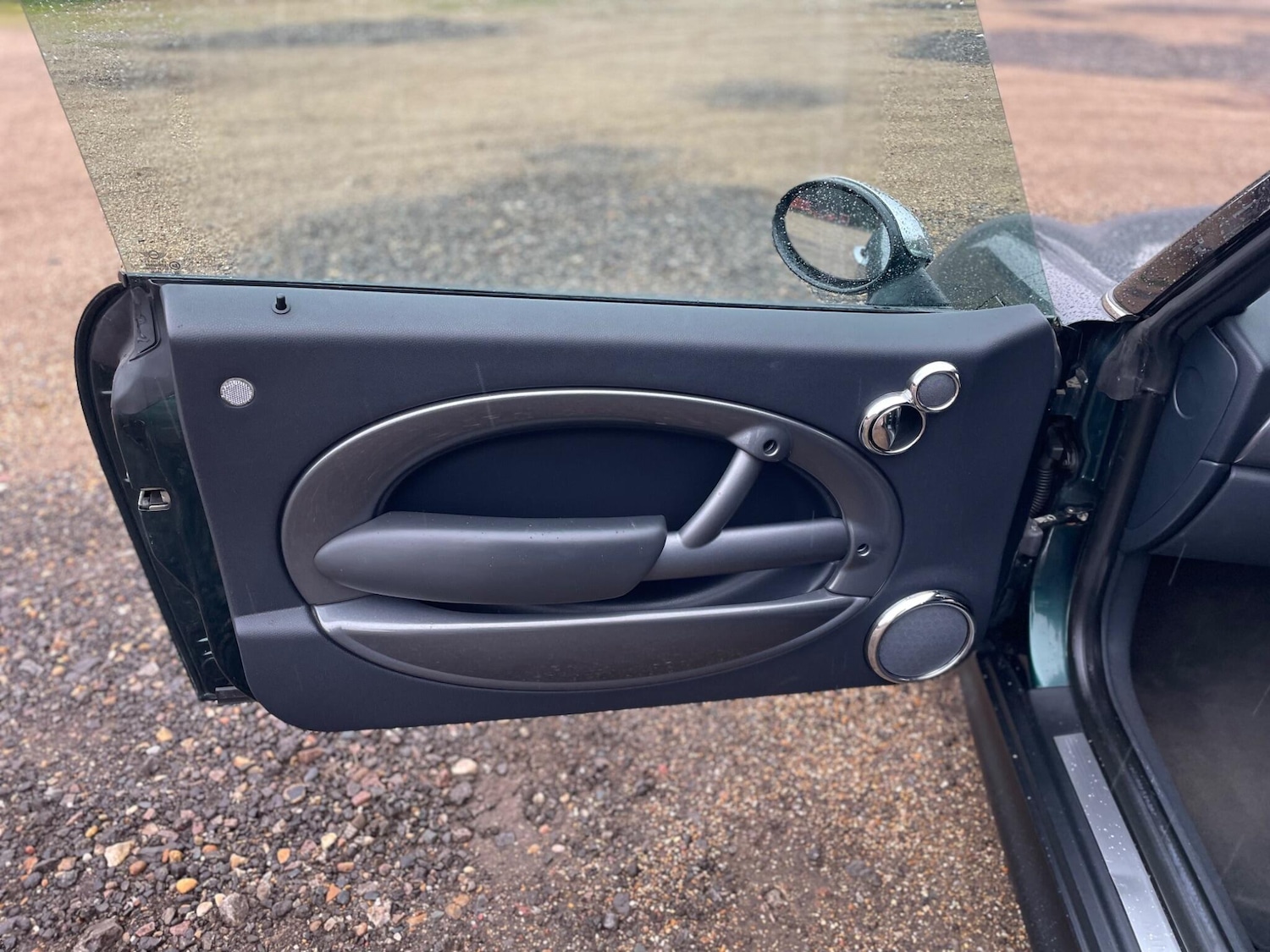 Used MINI Convertible 2005 for sale - 77783476: Photo 11