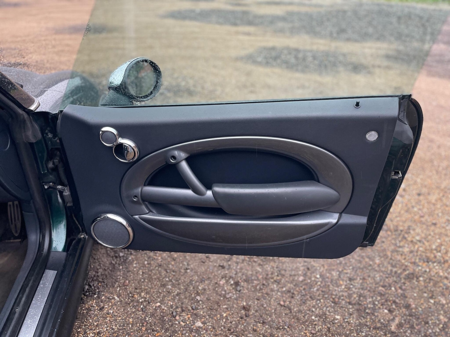 Used MINI Convertible 2005 for sale - 77783476: Photo 14