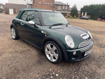 Used MINI Convertible 2005 for sale - 77783476: Photo