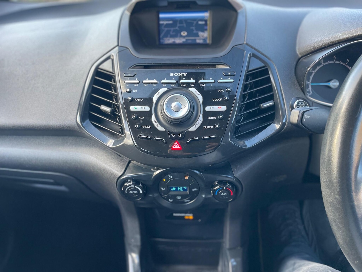 Used Ford Ecosport 2017 for sale - 76899428: Photo 24