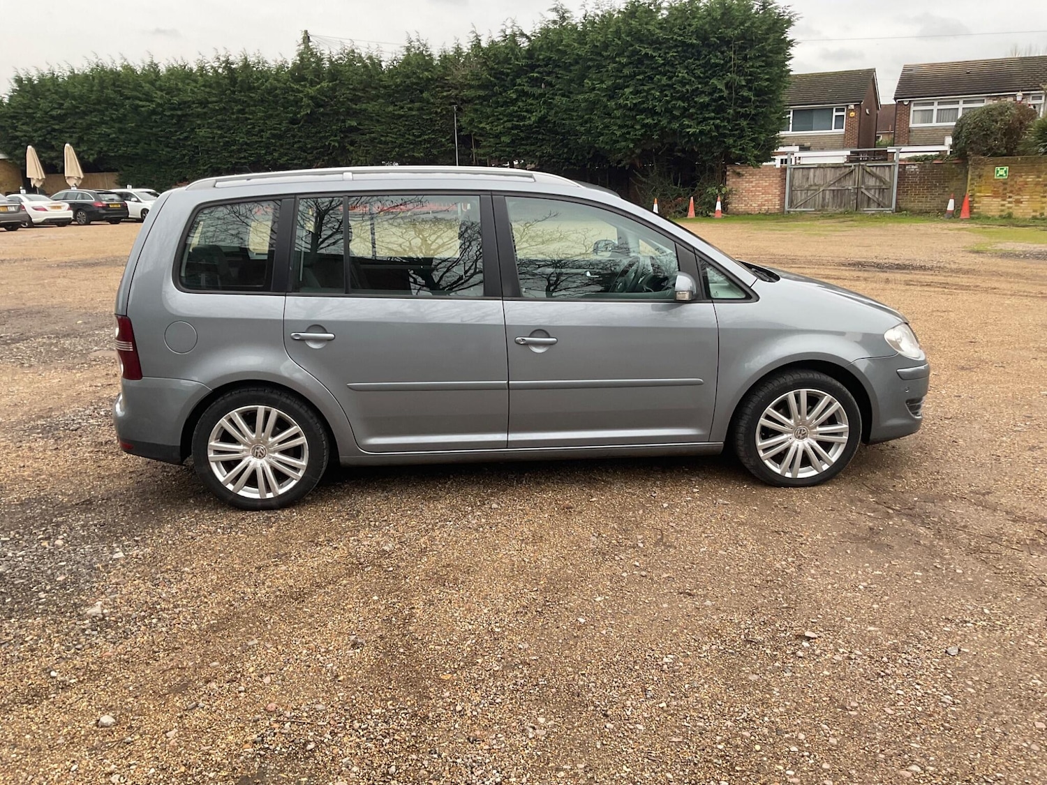 Used Volkswagen Touran 2008 for sale - 76976722: Photo 10