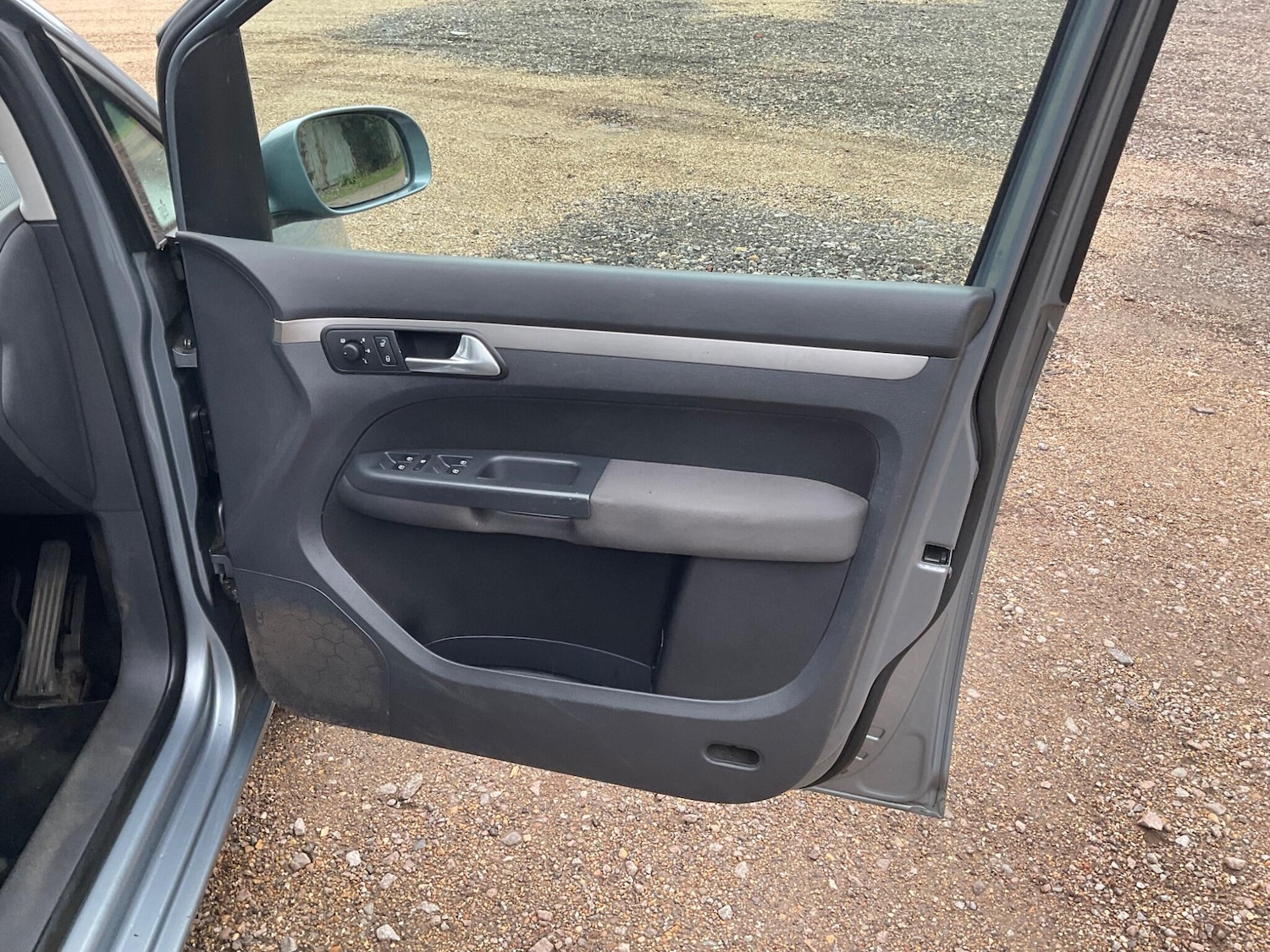 Used Volkswagen Touran 2008 for sale - 76976722: Photo 17