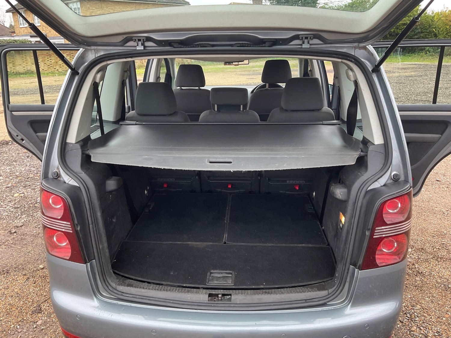 Used Volkswagen Touran 2008 for sale - 76976722: Photo 20