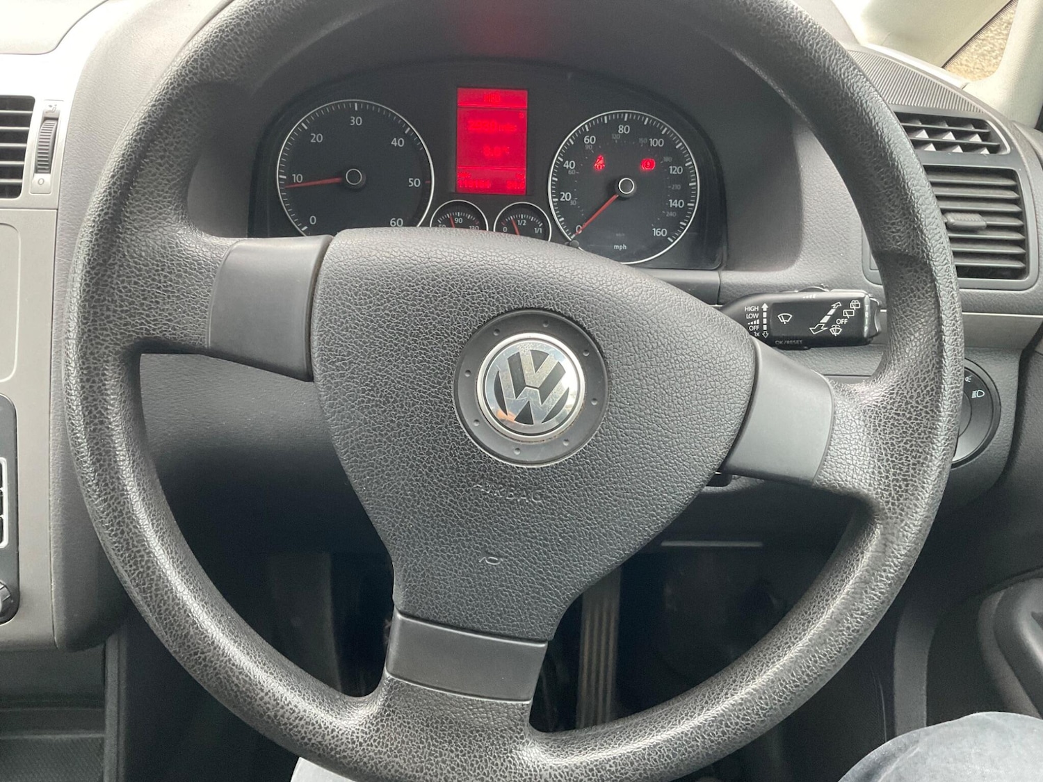 Used Volkswagen Touran 2008 for sale - 76976722: Photo 29