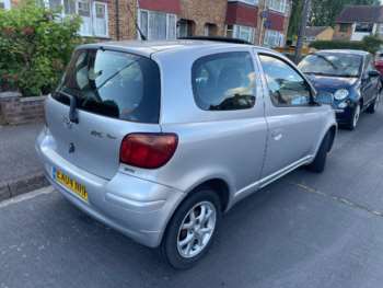 Used Toyota Yaris 2004 for sale - 75051215: Photo